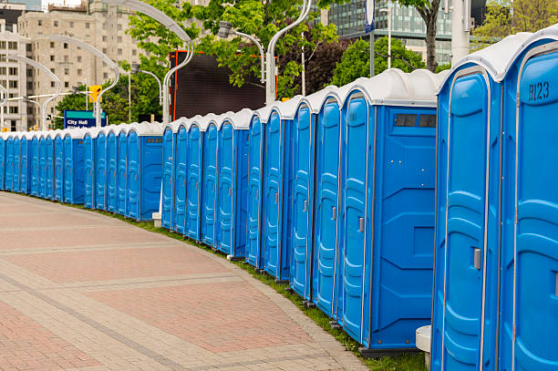 Best VIP or Luxury Restroom Trailers  in Hudson, PA